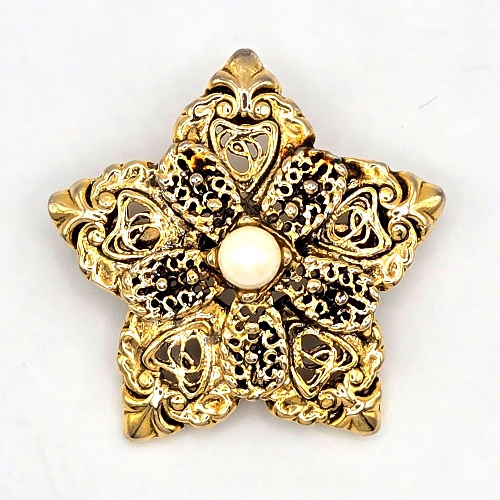 Vintage 1950s Gold Tone Filigree Brooch with Genuine Cultured Pearl Flower